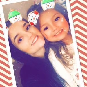 Meet your Posher, Selena